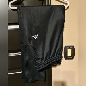 Adidas Mens XL black thermal warm up pants.